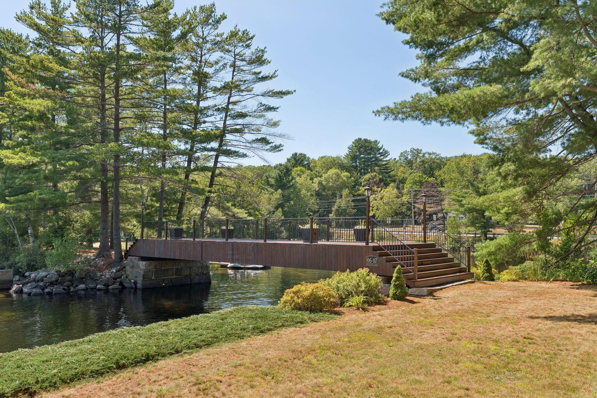 3 & 4 Trestle Lane Harrison ME 04040