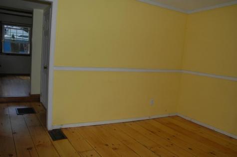 28 Willow Street Norridgewock ME 04957