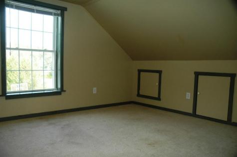 28 Willow Street Norridgewock ME 04957