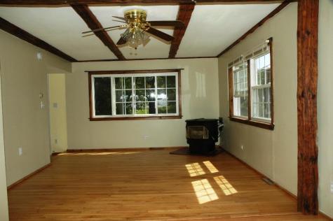 28 Willow Street Norridgewock ME 04957
