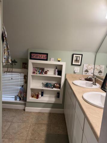 85 High Holborn Street Gardiner ME 04345