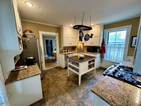 23 Holland Street Bangor ME 04401