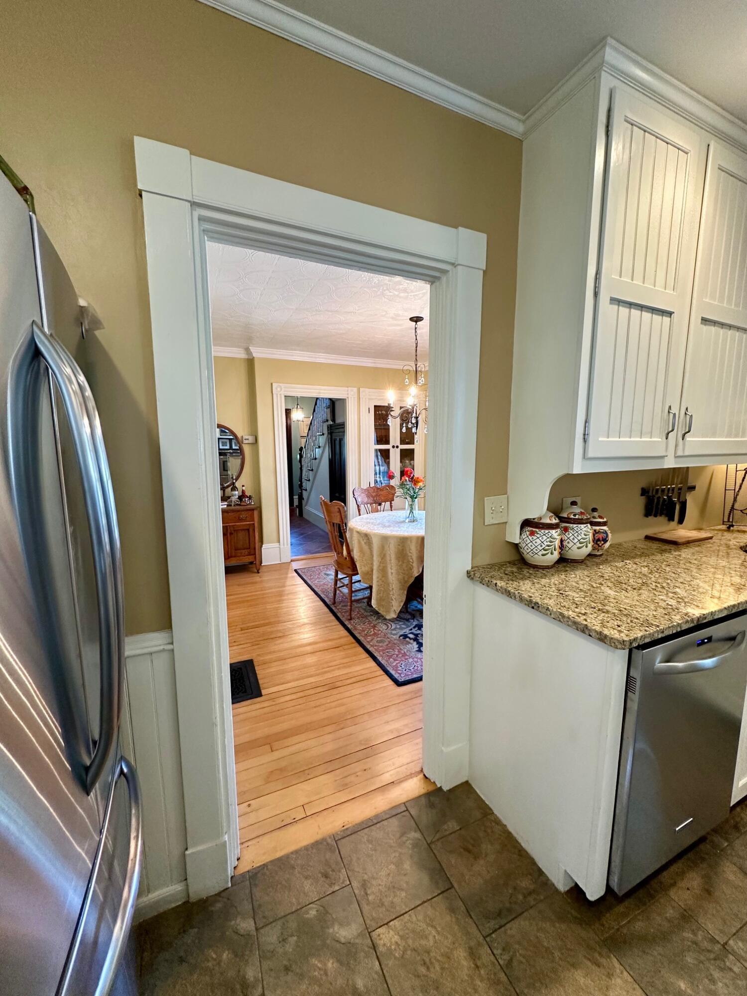 23 Holland Street Bangor ME 04401