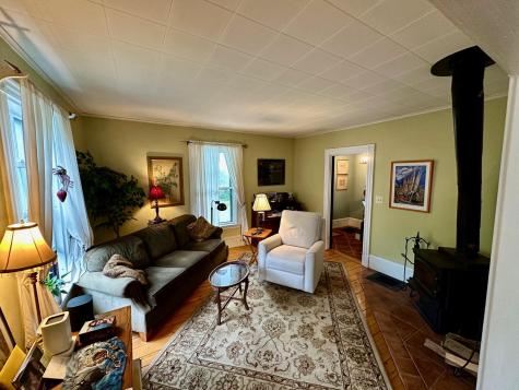 23 Holland Street Bangor ME 04401