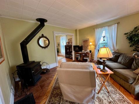 23 Holland Street Bangor ME 04401