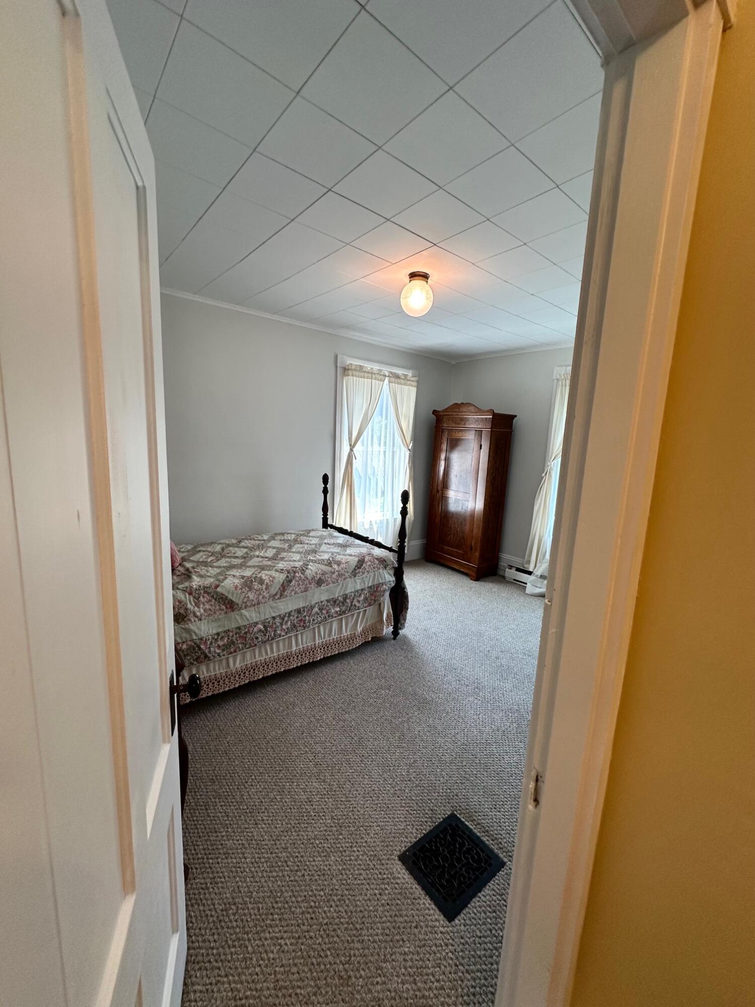 23 Holland Street Bangor ME 04401