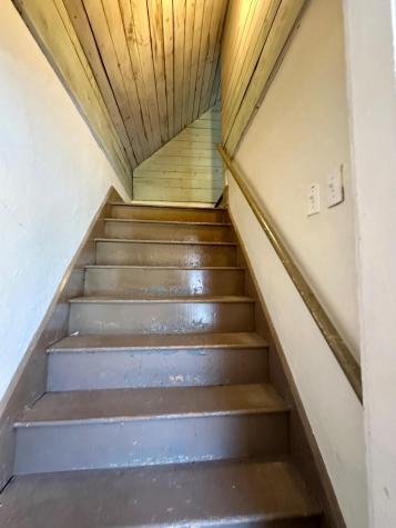 23 Holland Street Bangor ME 04401