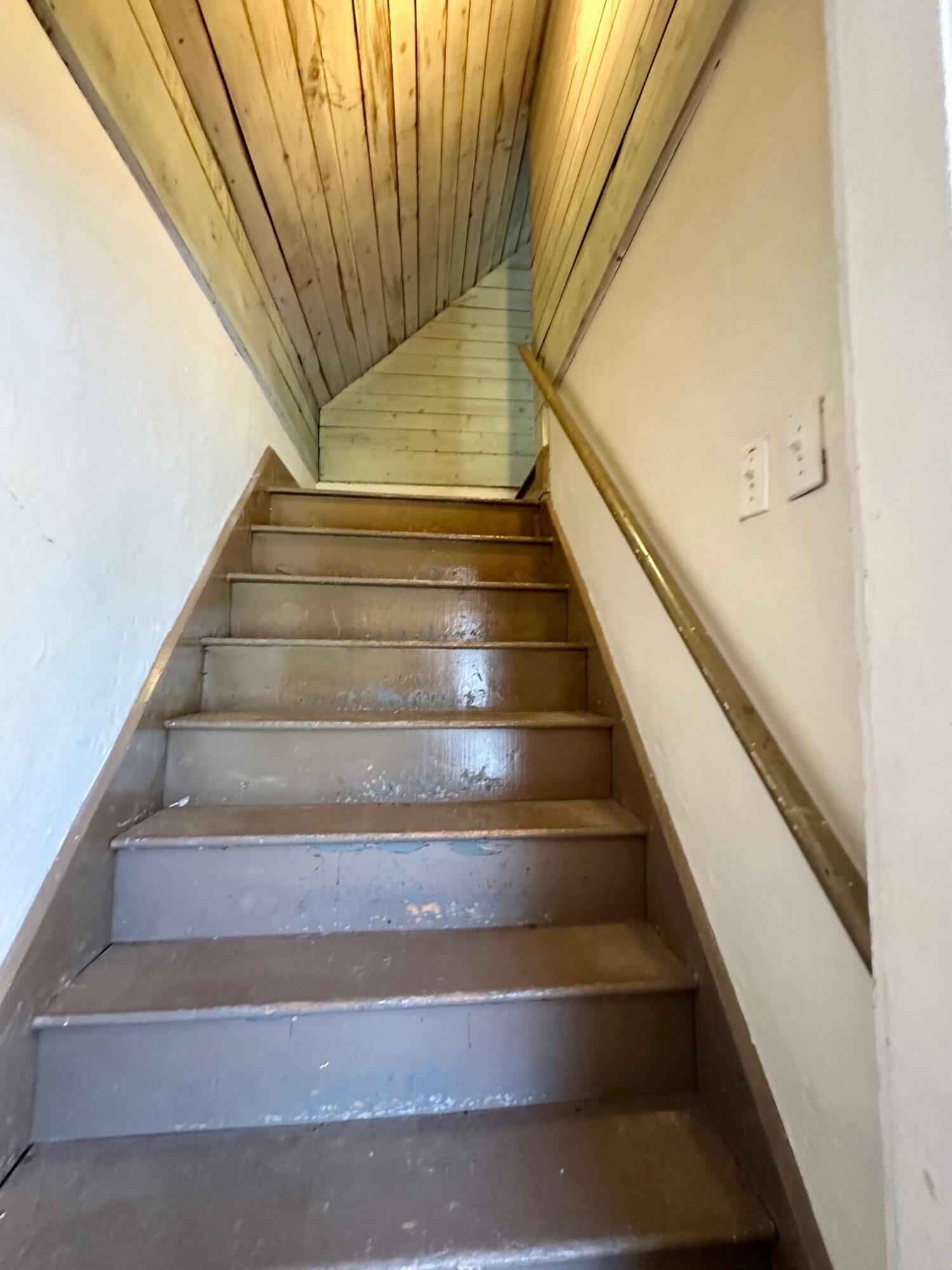 23 Holland Street Bangor ME 04401