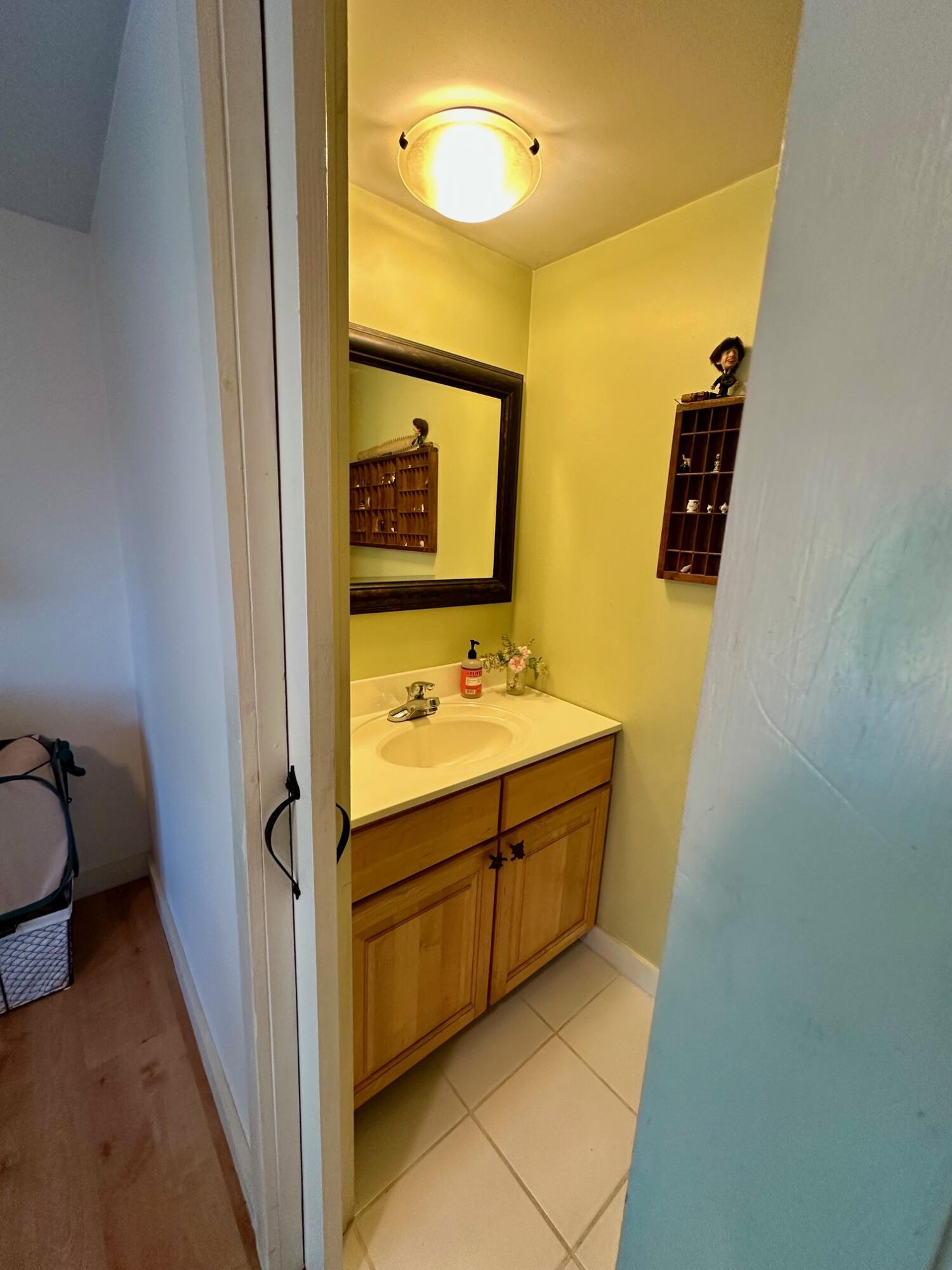 23 Holland Street Bangor ME 04401