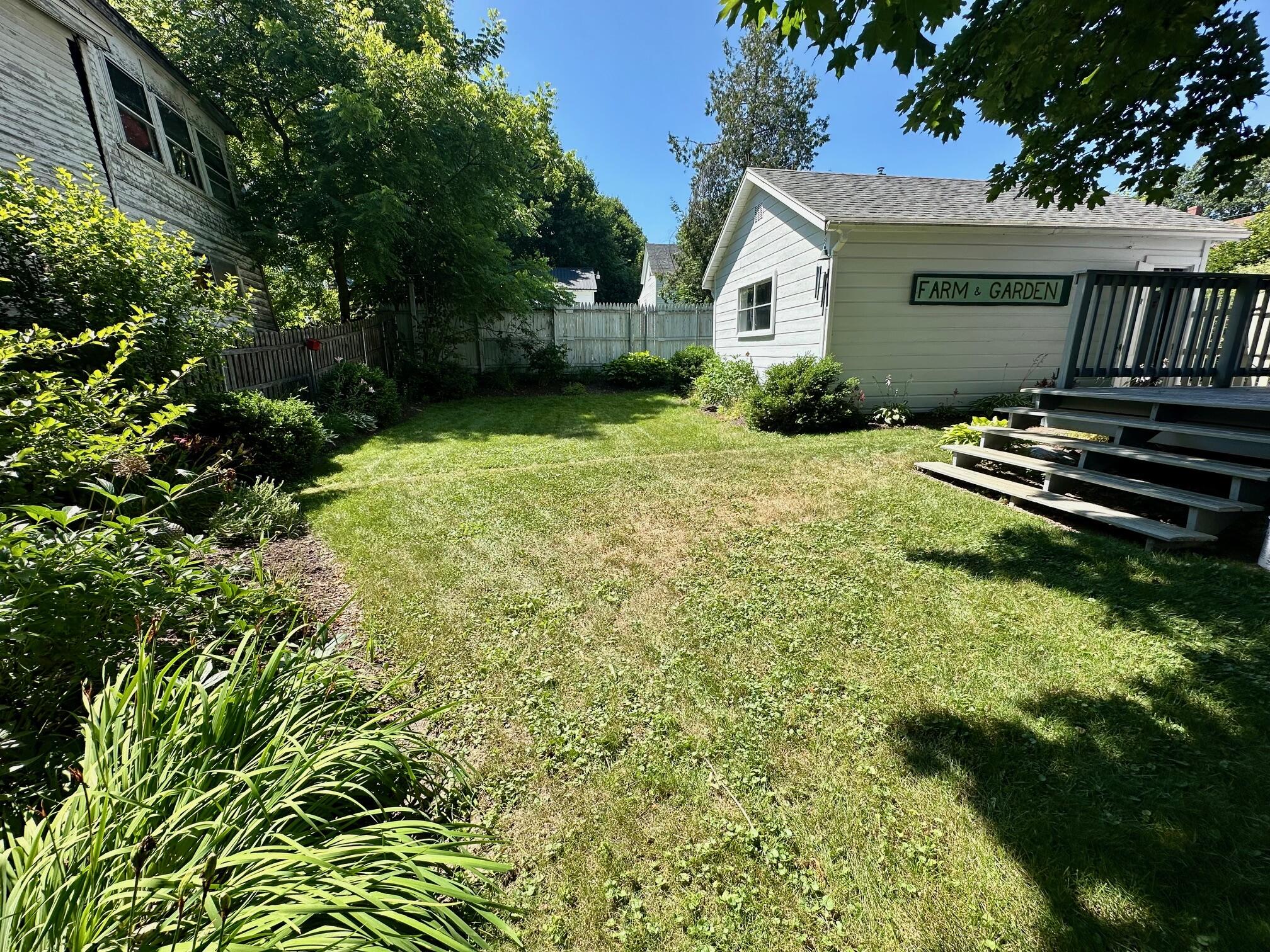 23 Holland Street Bangor ME 04401