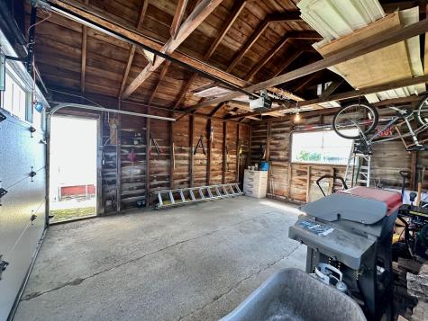 23 Holland Street Bangor ME 04401