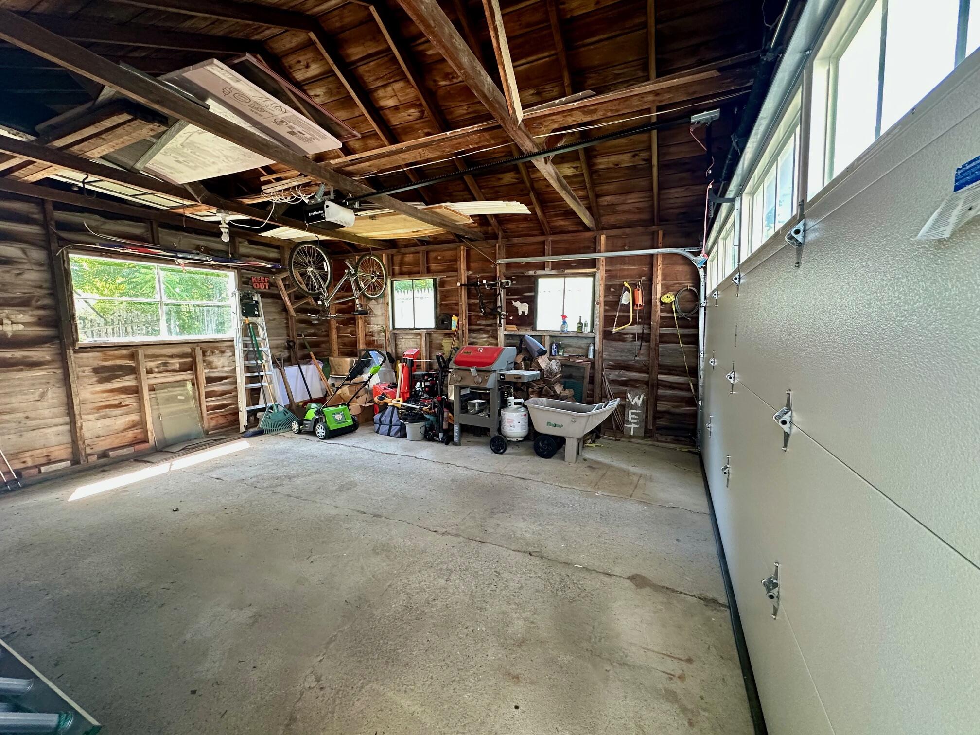 23 Holland Street Bangor ME 04401