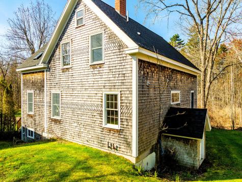 616 Slab City Road Lincolnville ME 04849
