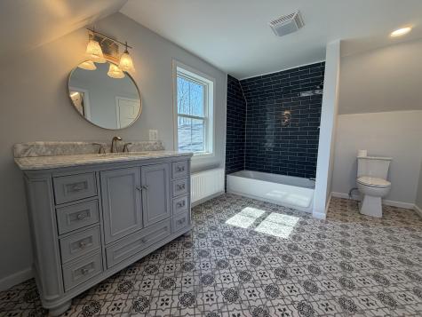 331 Enfield Road Lincoln ME 04457