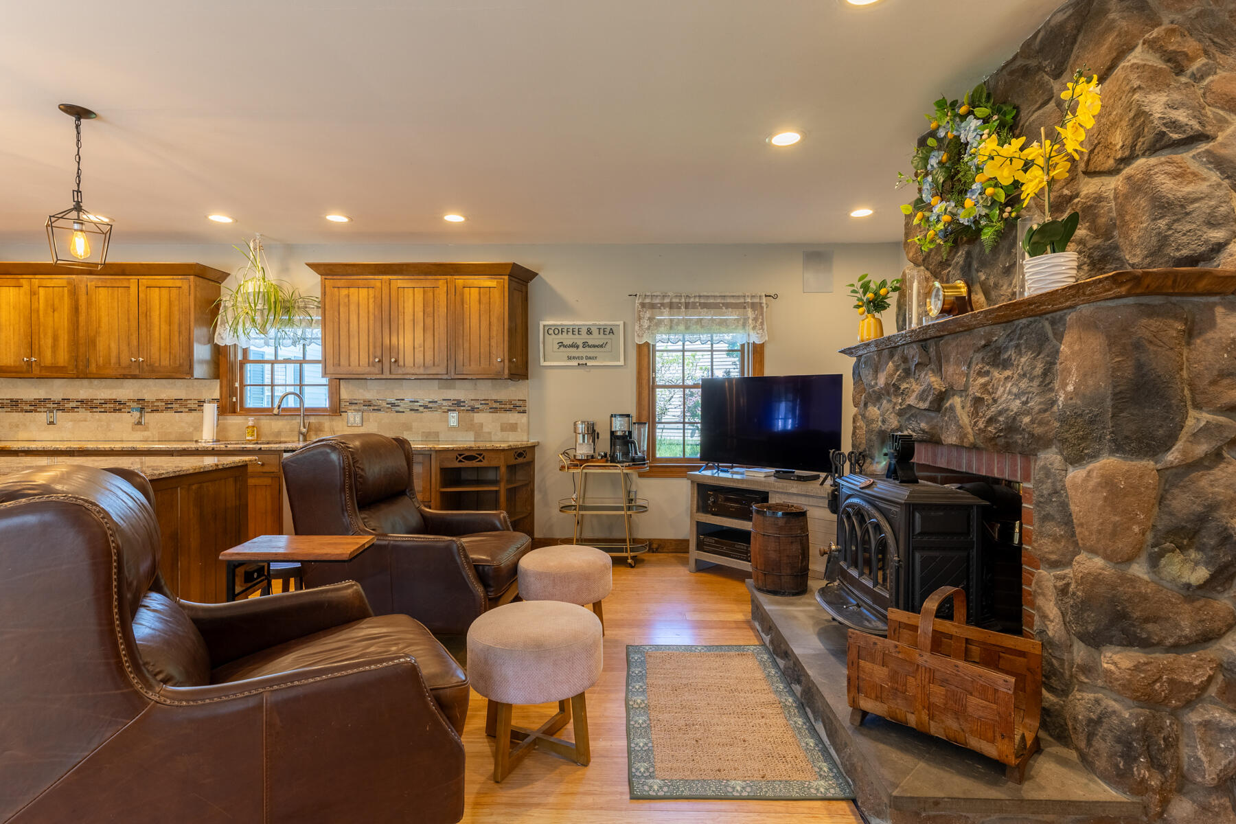 338 River Road Eliot ME 03903