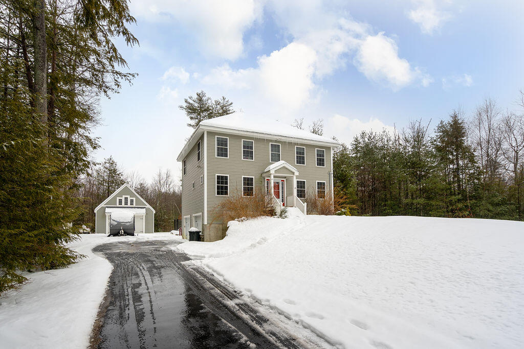 47 Greenbriar Drive Eliot ME 03903