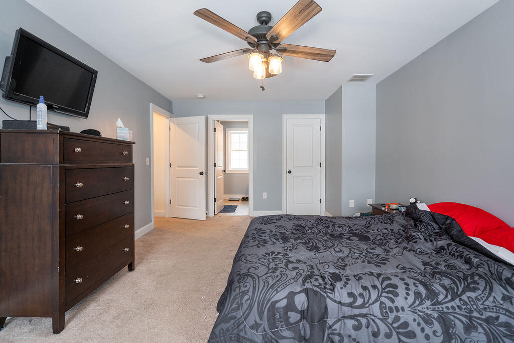 47 Greenbriar Drive Eliot ME 03903