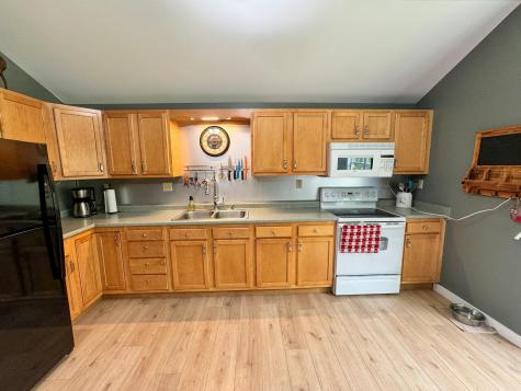 218 North Road Medford ME 04463