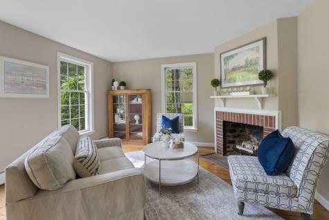 8 Partridge Lane Falmouth ME 04105