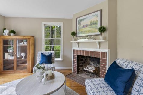 8 Partridge Lane Falmouth ME 04105