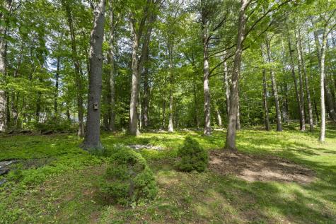 8 Partridge Lane Falmouth ME 04105
