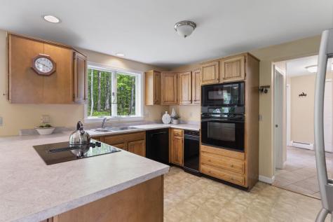 8 Partridge Lane Falmouth ME 04105