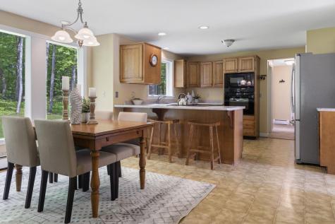 8 Partridge Lane Falmouth ME 04105