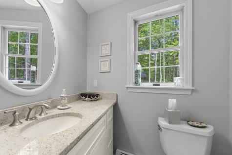8 Partridge Lane Falmouth ME 04105