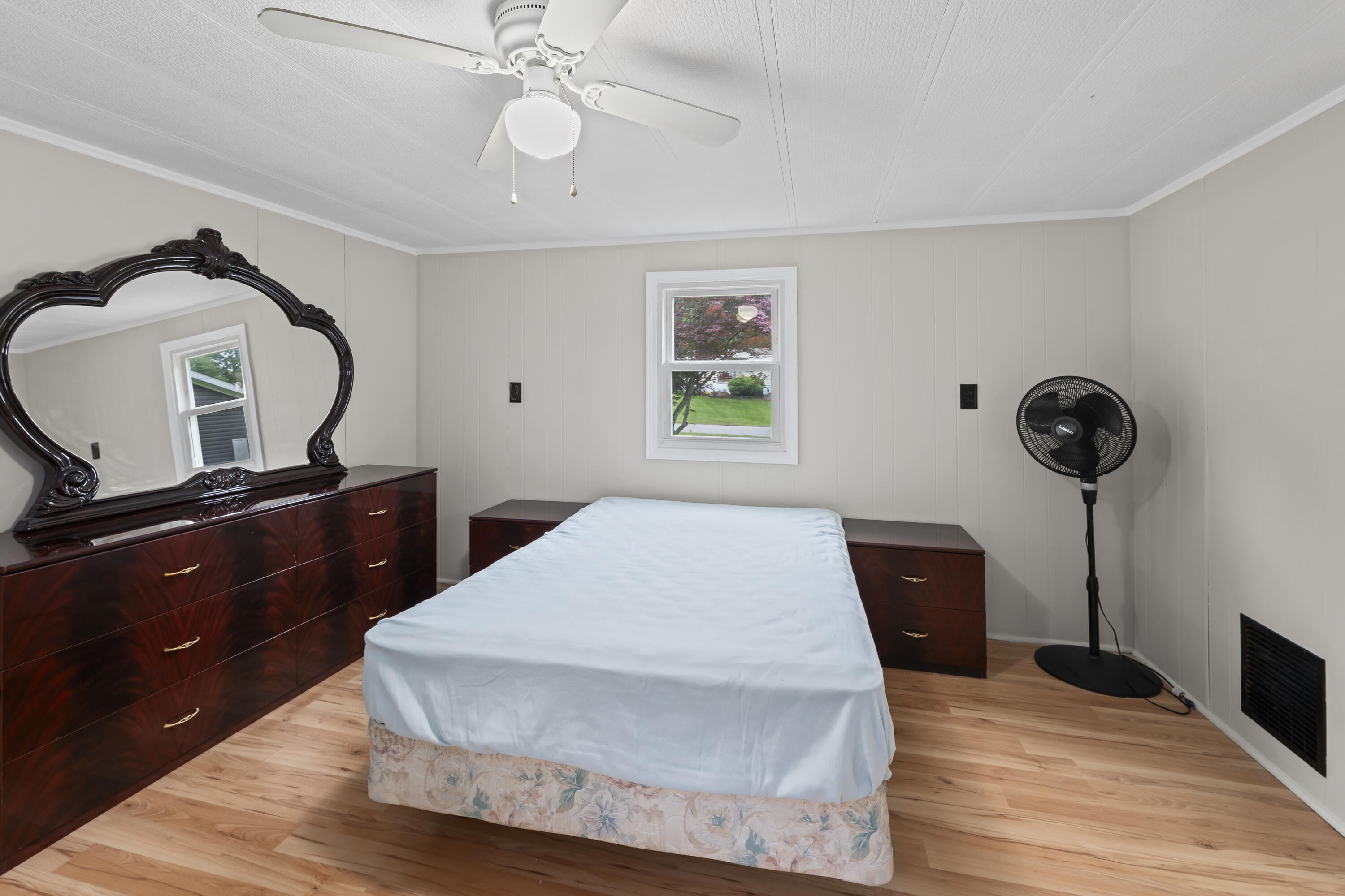 30 Sandalwood Circle Kittery ME 03904