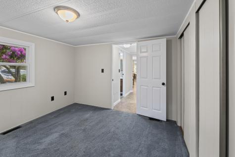 30 Sandalwood Circle Kittery ME 03904