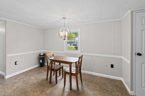 30 Sandalwood Circle Kittery ME 03904