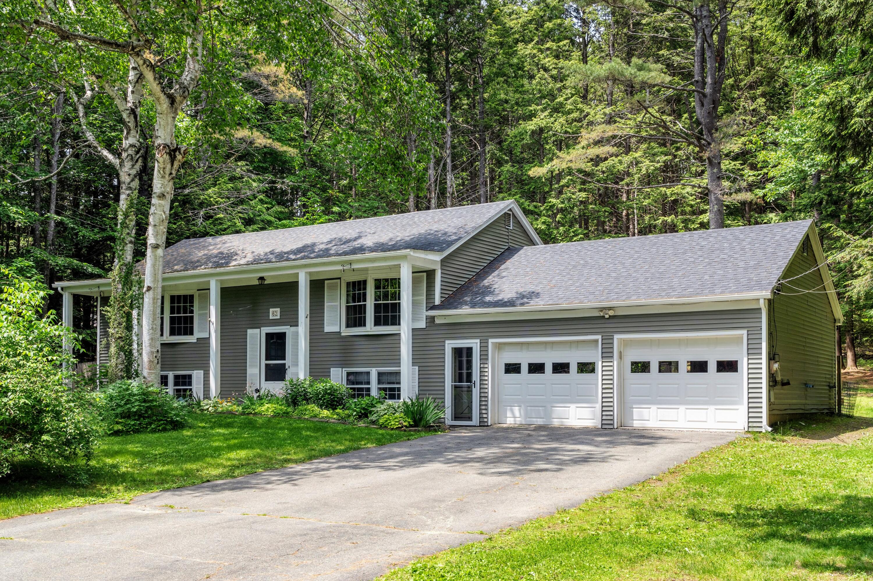 62 Country Club Road Manchester ME 04351