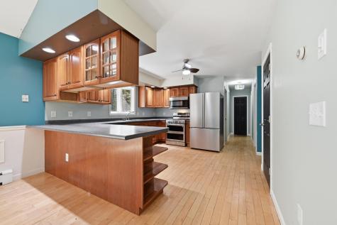 23 Cove Road Readfield ME 04355