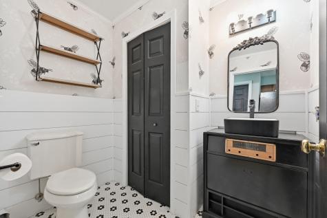 23 Cove Road Readfield ME 04355
