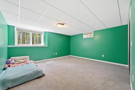 23 Cove Road Readfield ME 04355
