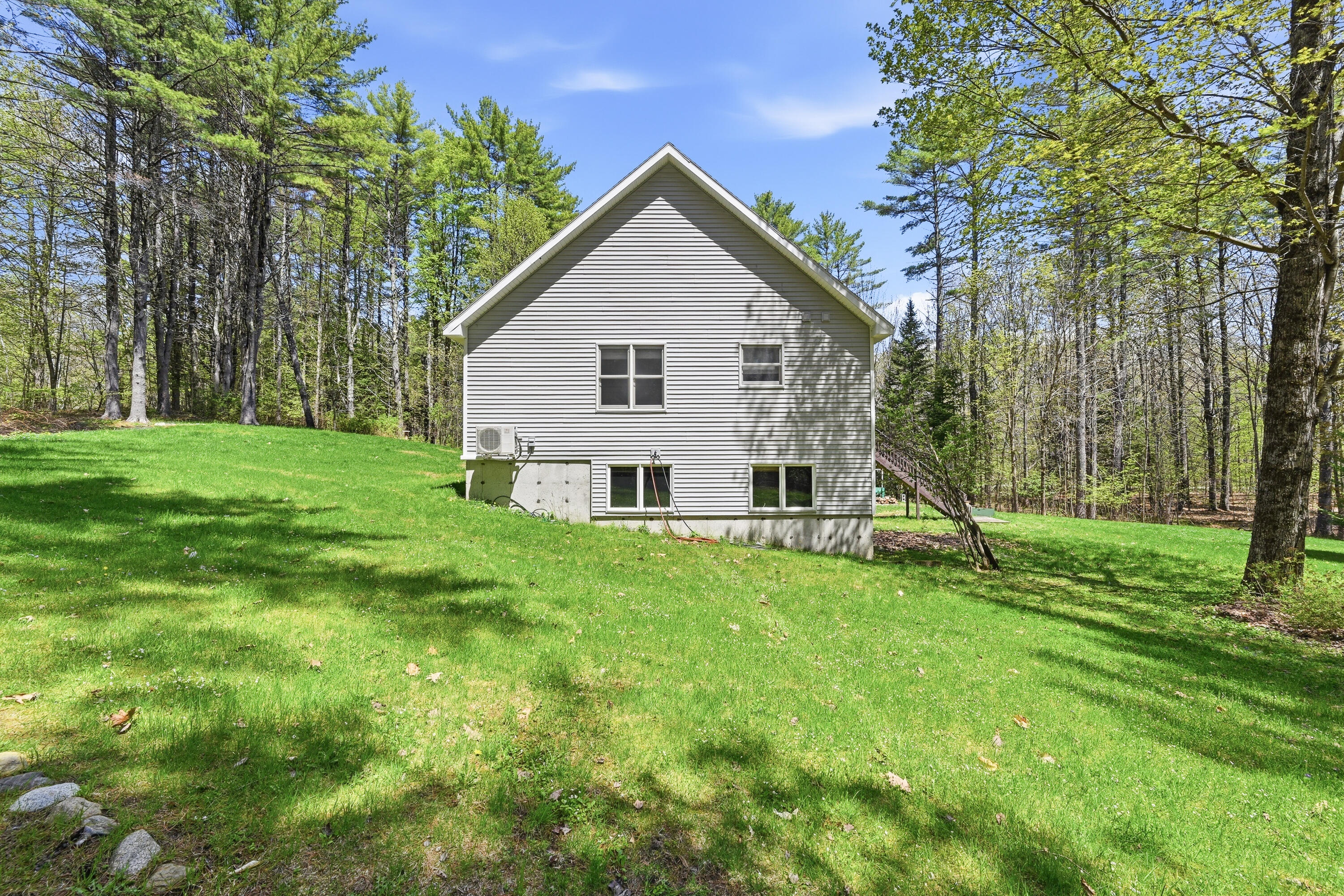 23 Cove Road Readfield ME 04355