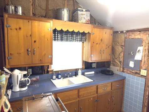 107 Haskell Avenue Raymond ME 04071