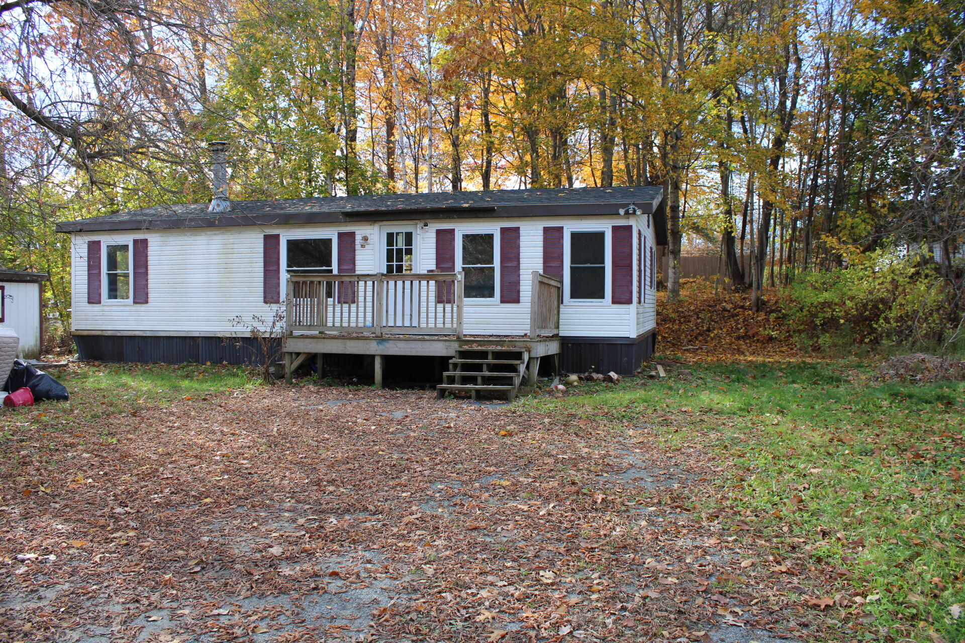 33 Brown Road Hartland ME 04943