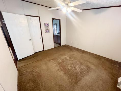 15 Barnett Way Gardiner ME 04345