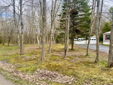 15 Barnett Way Gardiner ME 04345
