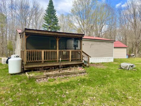 15 Barnett Way Gardiner ME 04345