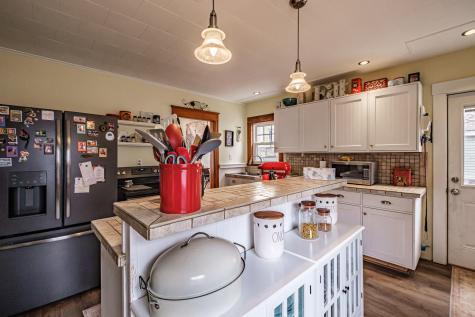 454 Court Street Auburn ME 04210