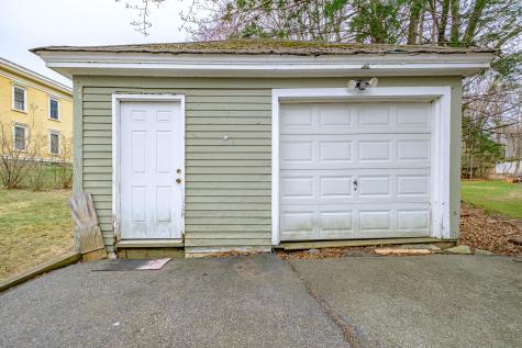 454 Court Street Auburn ME 04210