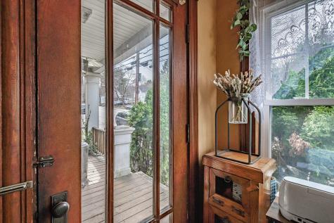 454 Court Street Auburn ME 04210