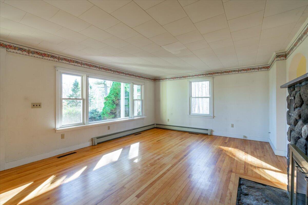 560 Belfast Road Camden ME 04843