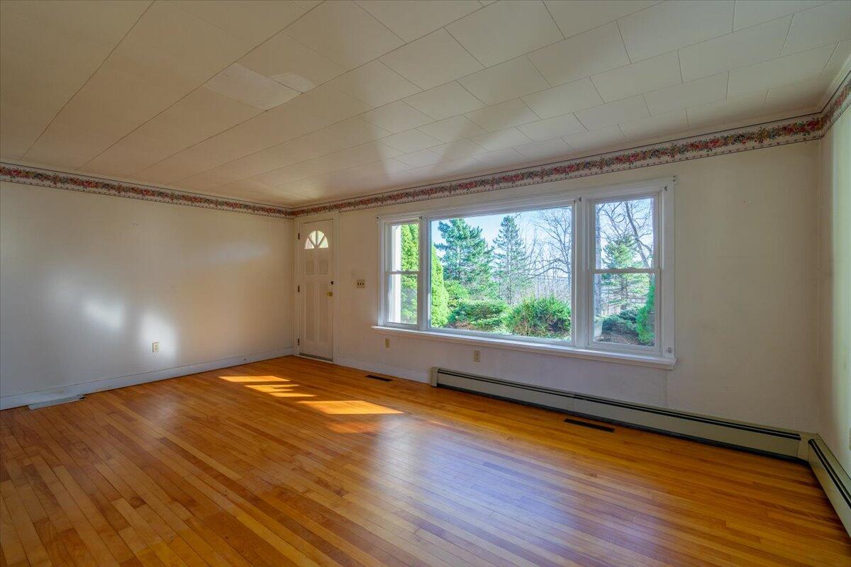 560 Belfast Road Camden ME 04843