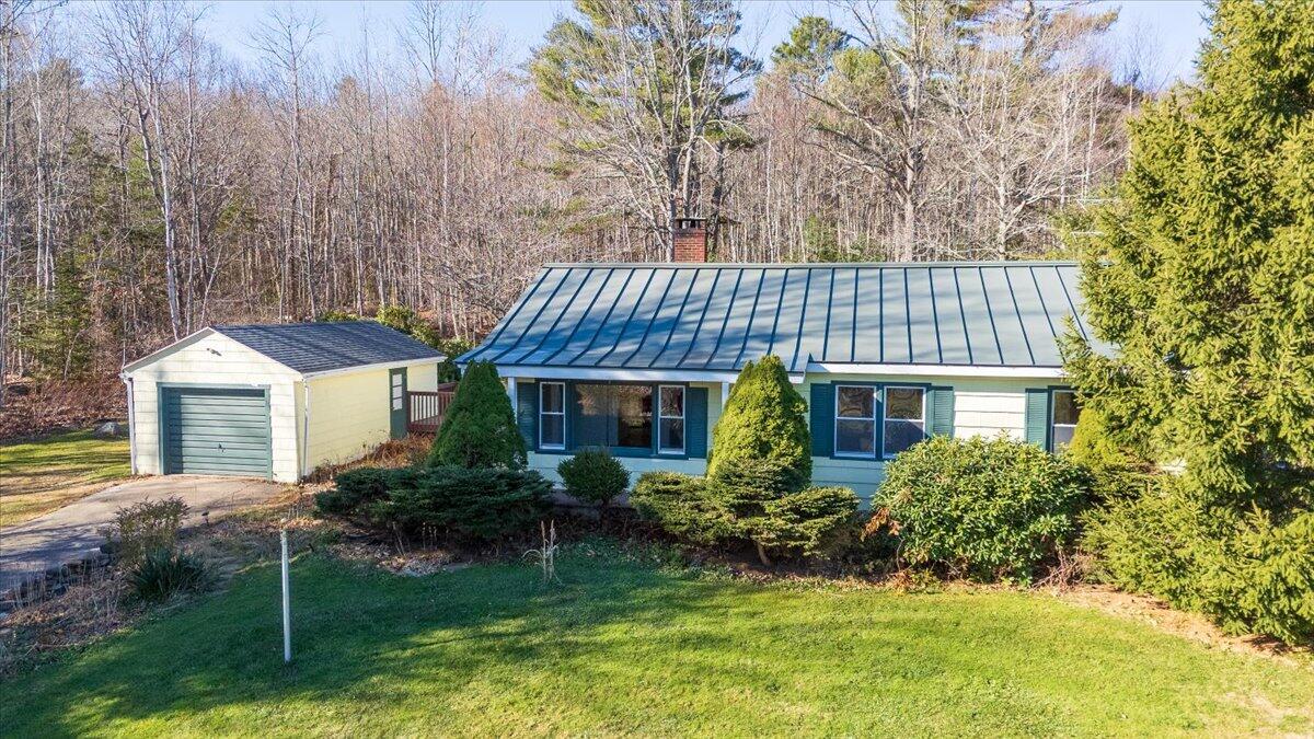 560 Belfast Road Camden ME 04843