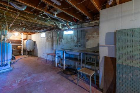 560 Belfast Road Camden ME 04843