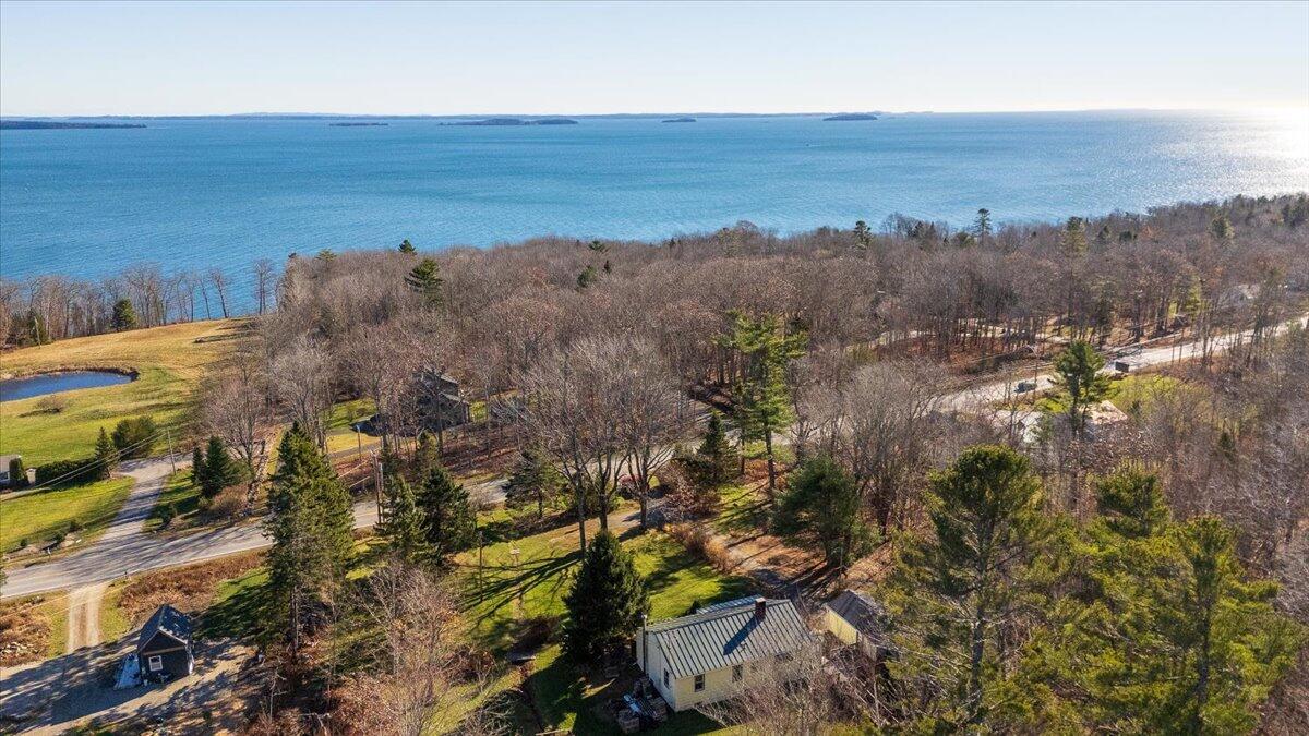 560 Belfast Road Camden ME 04843