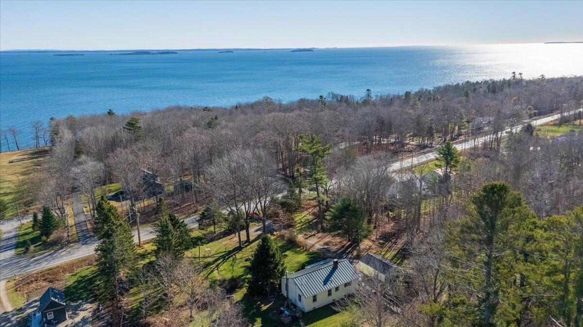 560 Belfast Road Camden ME 04843